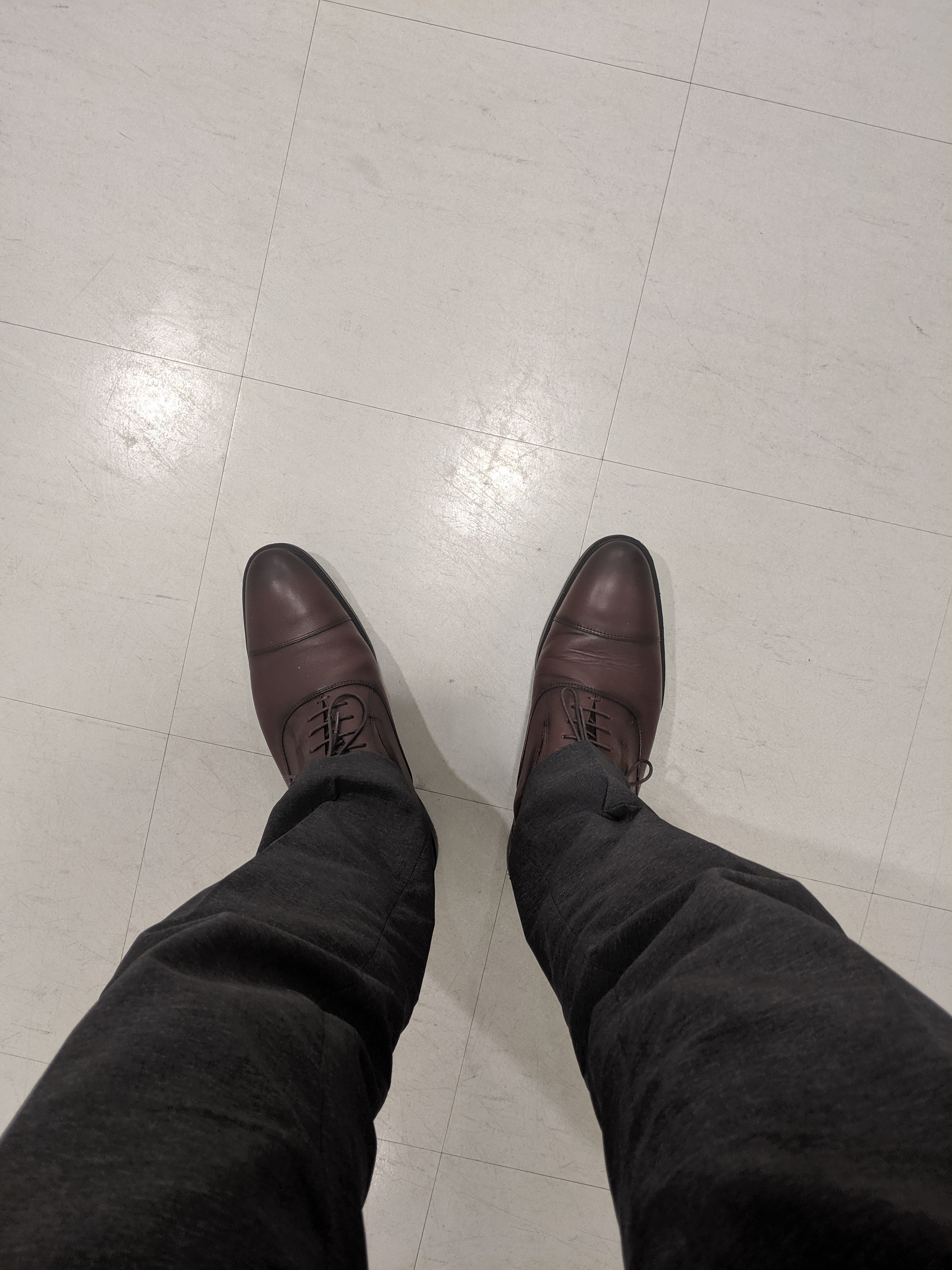 新しい靴