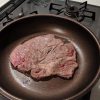 安い肉をレアで焼いて食べてみた件
